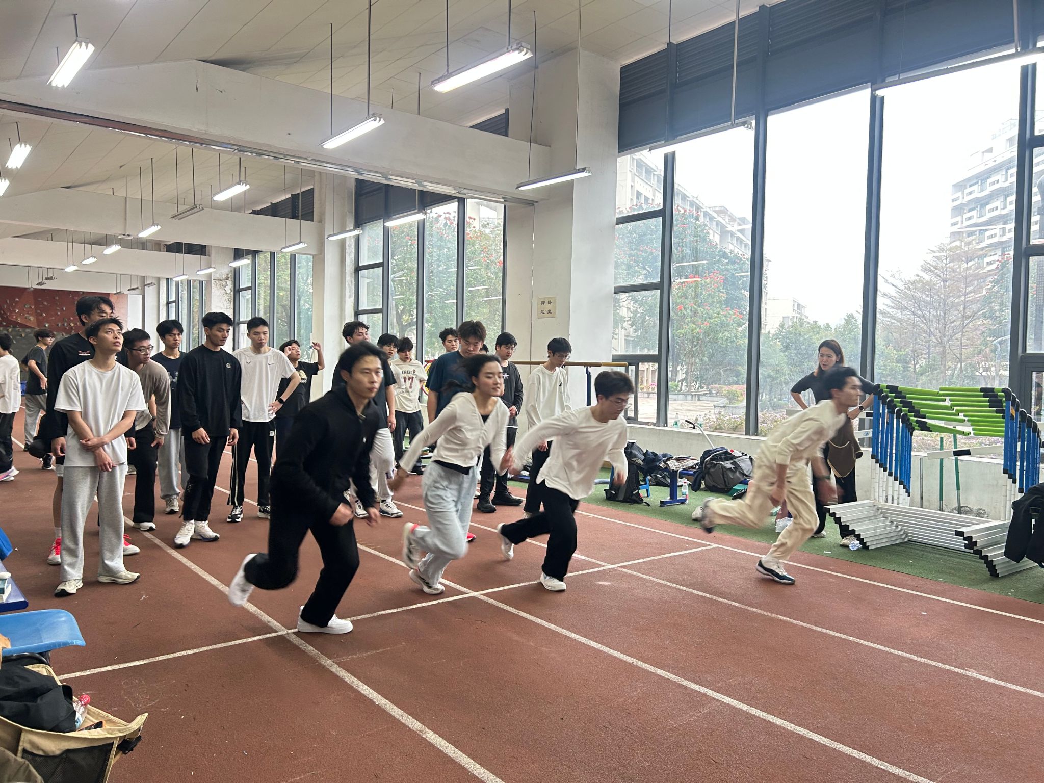 体能训练.jpg